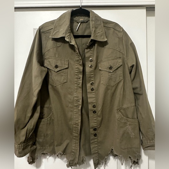 Free People Jackets & Blazers - Free People Distressed Olive Jacket Size Small EUC